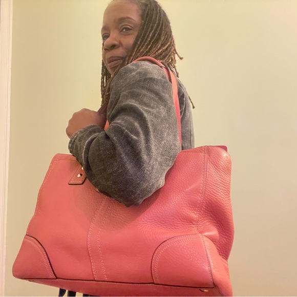 Coach Tote - Picture 4 of 4